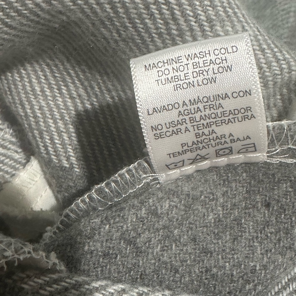 Grey & White Buffalo Check Shacket Sz Small Love Tree Oversized - Picture 6 of 8